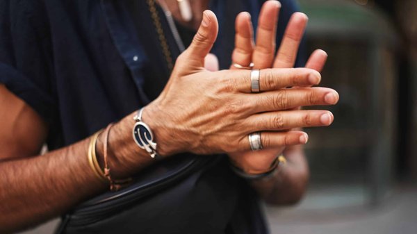 Bracelets photo personnalisés : La nouvelle tendance en bijouterie pour garder vos proches près de vous