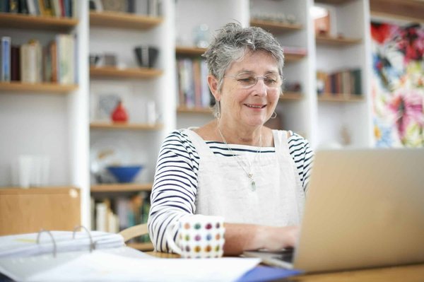 Rencontre femme senior Paris : trouvez l'amour